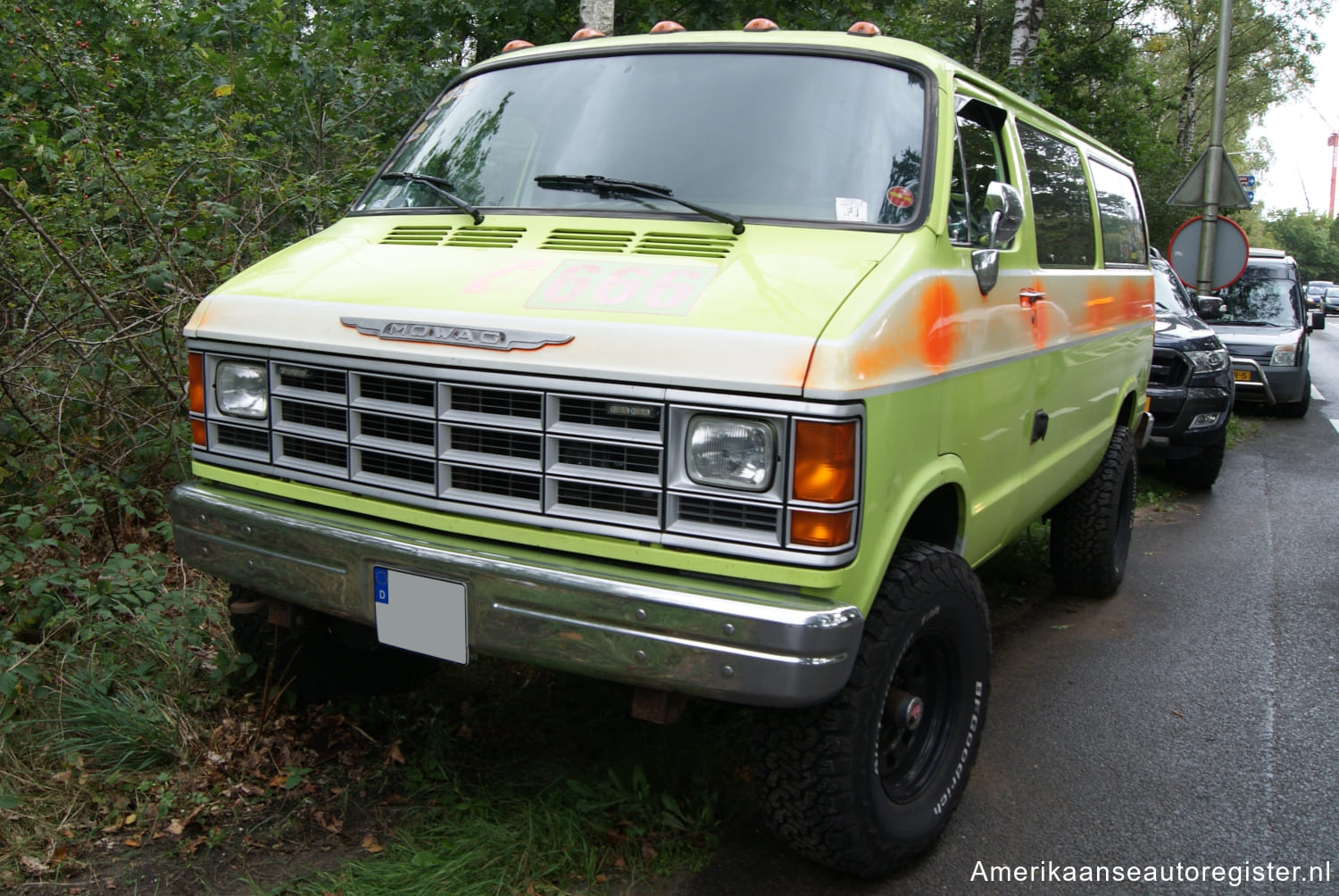 Dodge Ram Van uit 1986